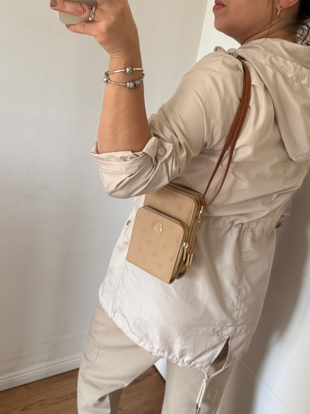 Torebka listonoszka beżowa Lulu Castagnette - obrazek 7