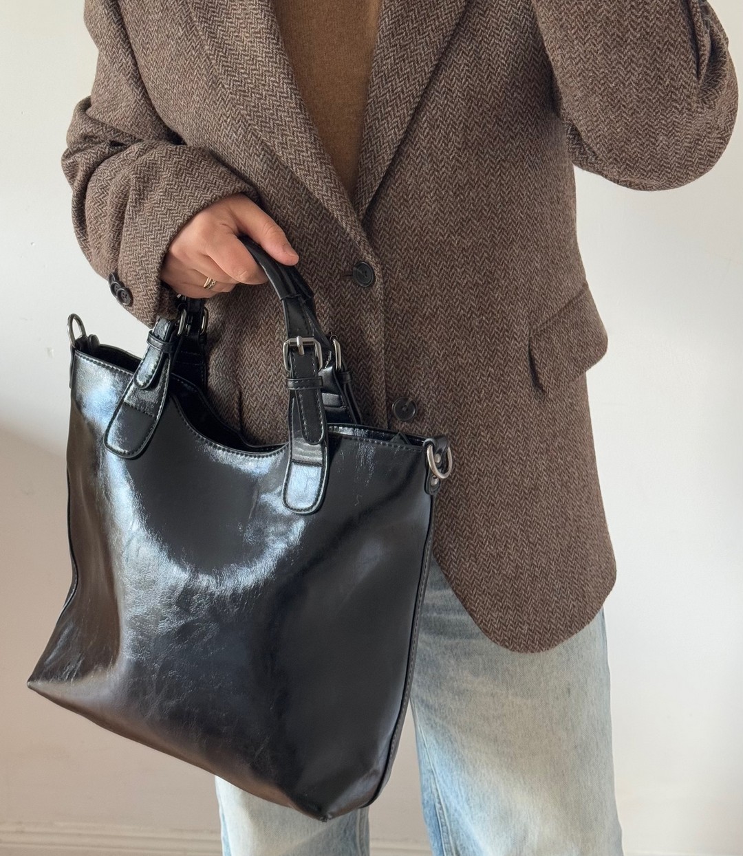 Torebka shopper Ines Delaure Paris czarna 2w1 - obrazek 5