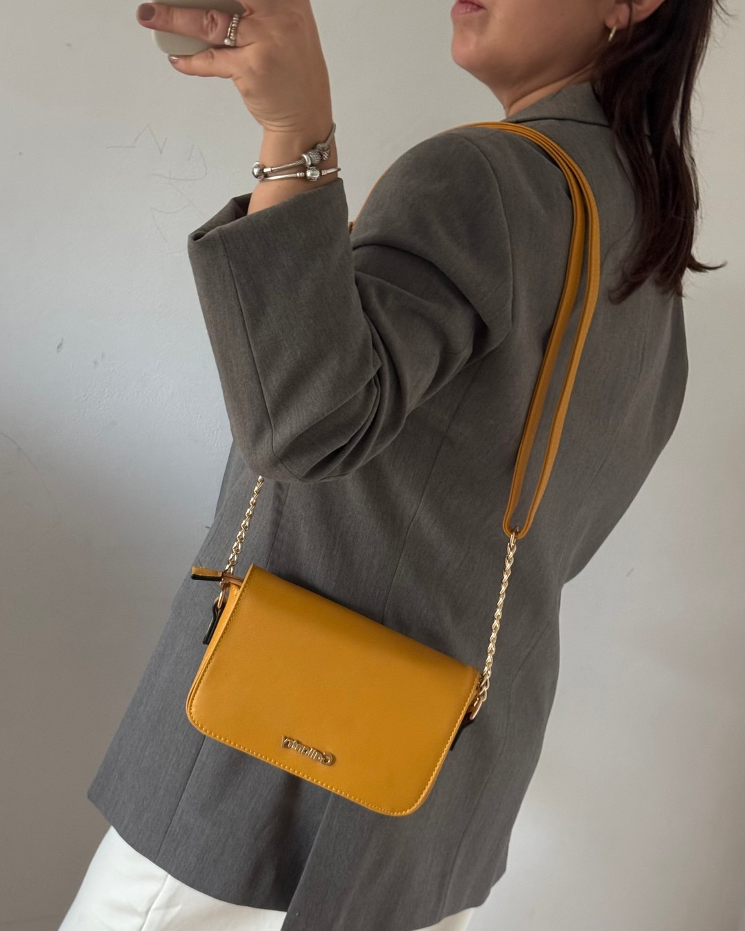 Torebka listonoszka Gallantry Paris żółta - obrazek 7