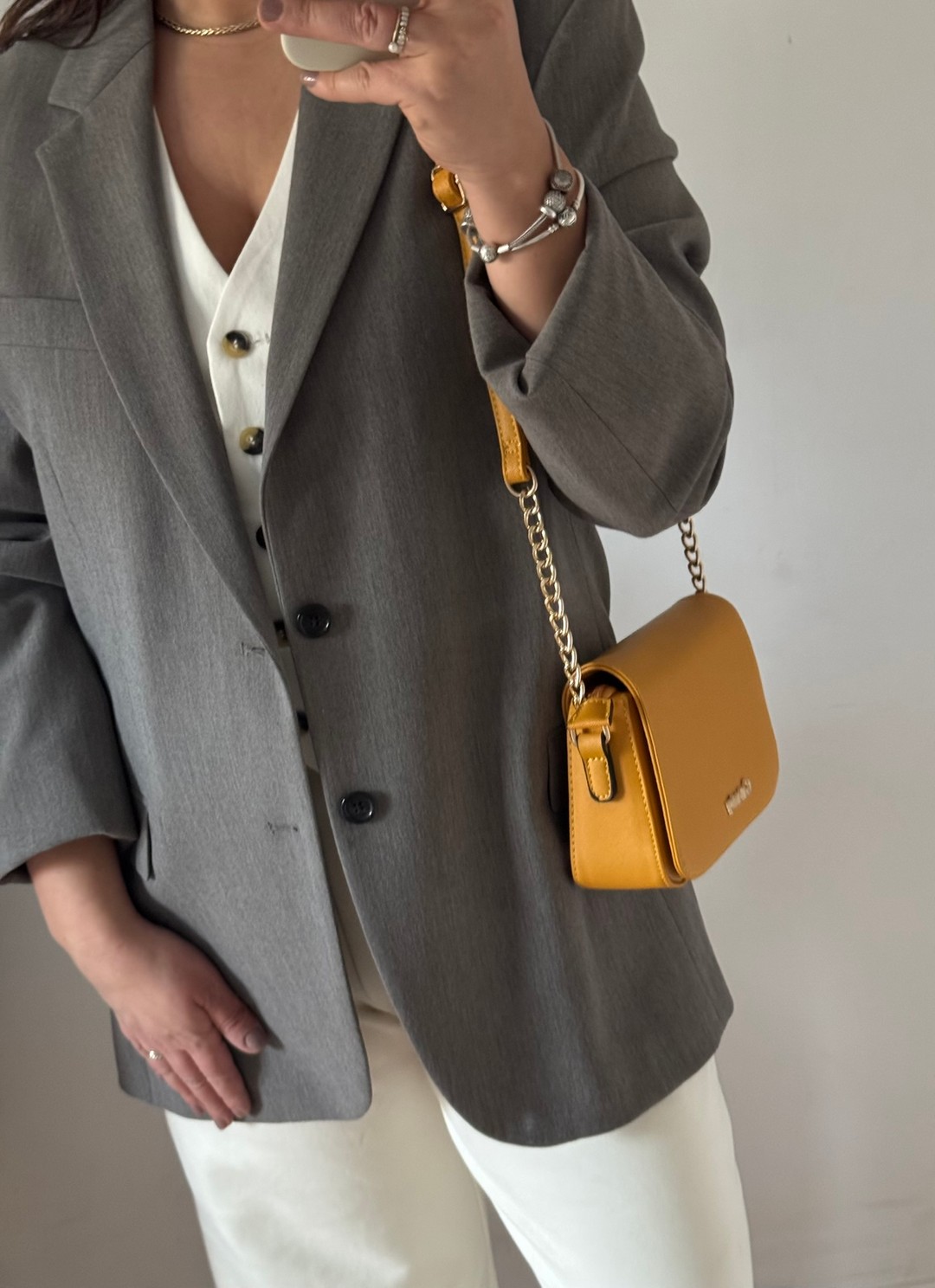 Torebka listonoszka Gallantry Paris żółta - obrazek 8