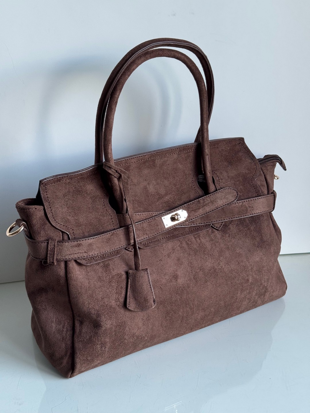 torebka kuferek klamra