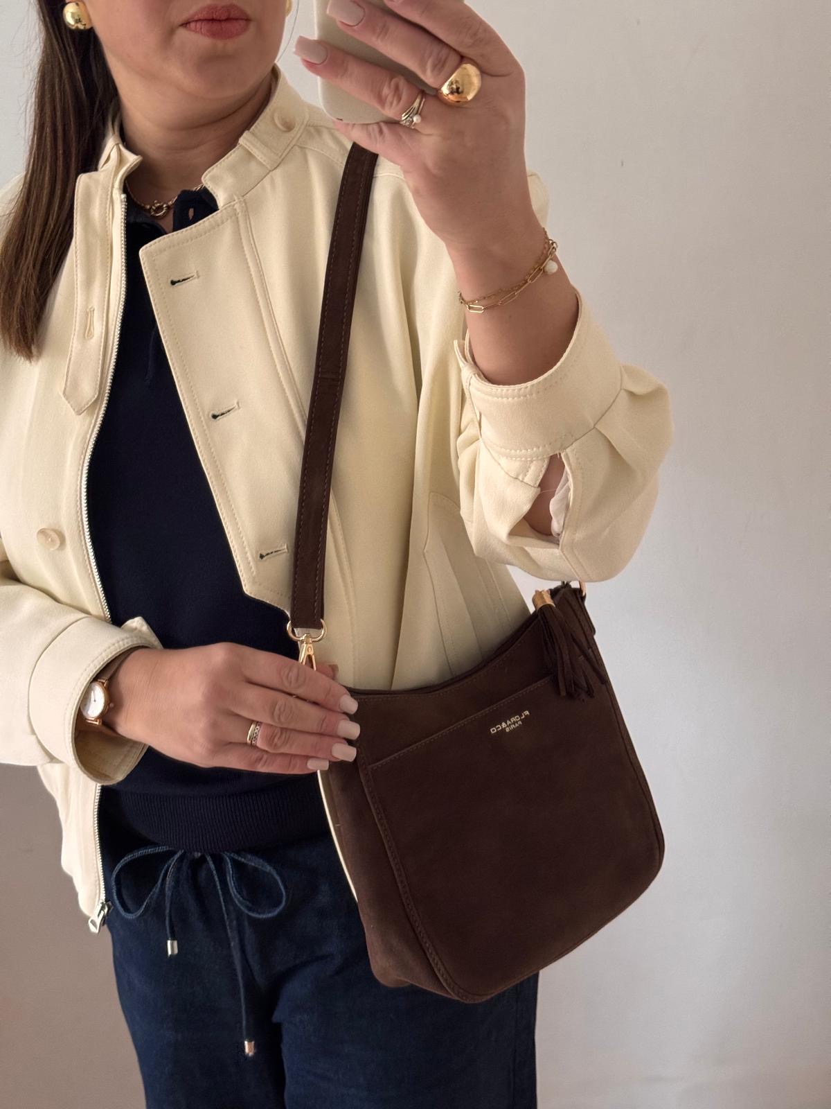 Torebka listonoszka czekoladowa eco zamsz - obrazek 6