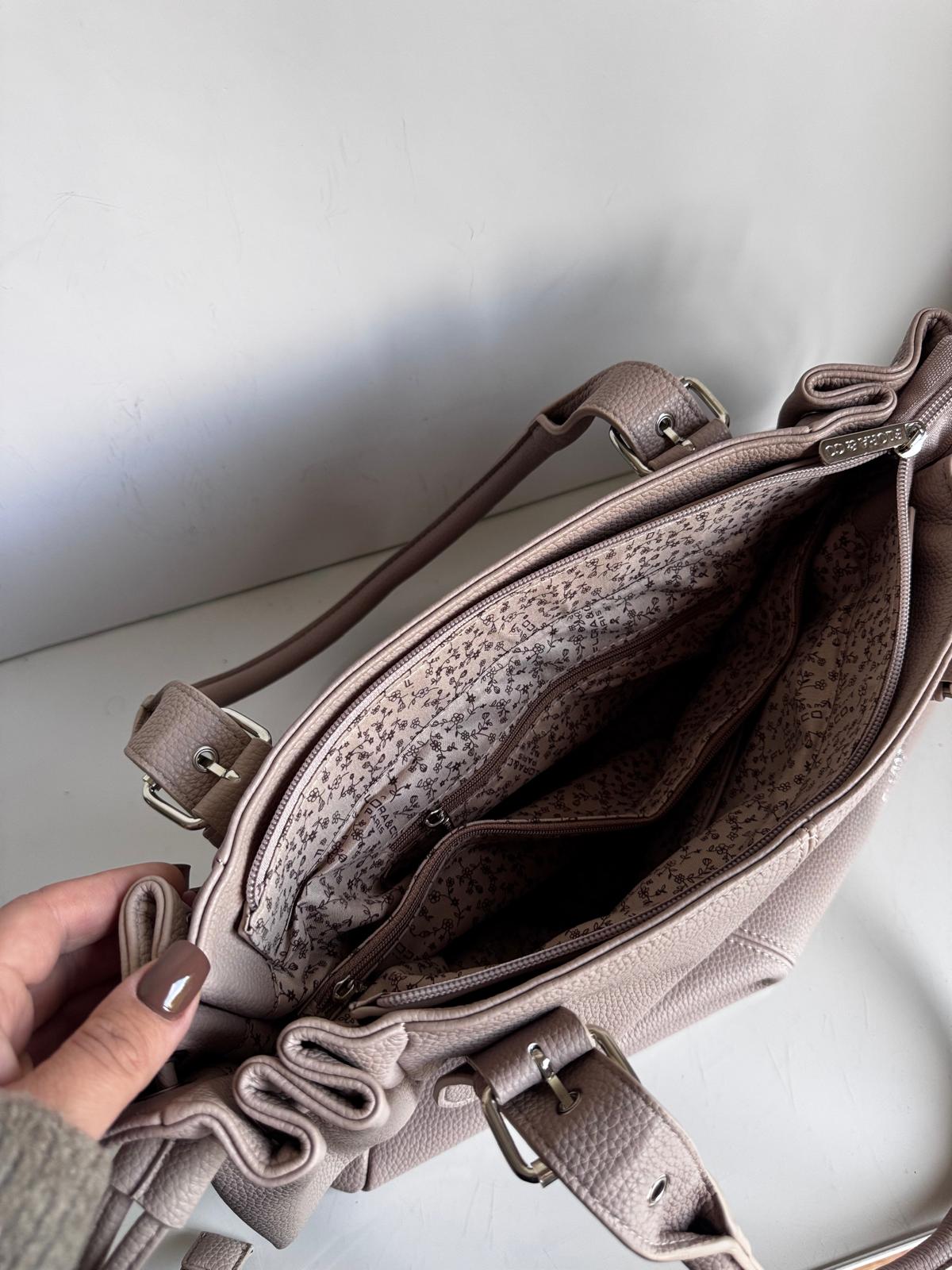 Torebka shopper A4 eco skóra beżowa Flora&co - obrazek 9