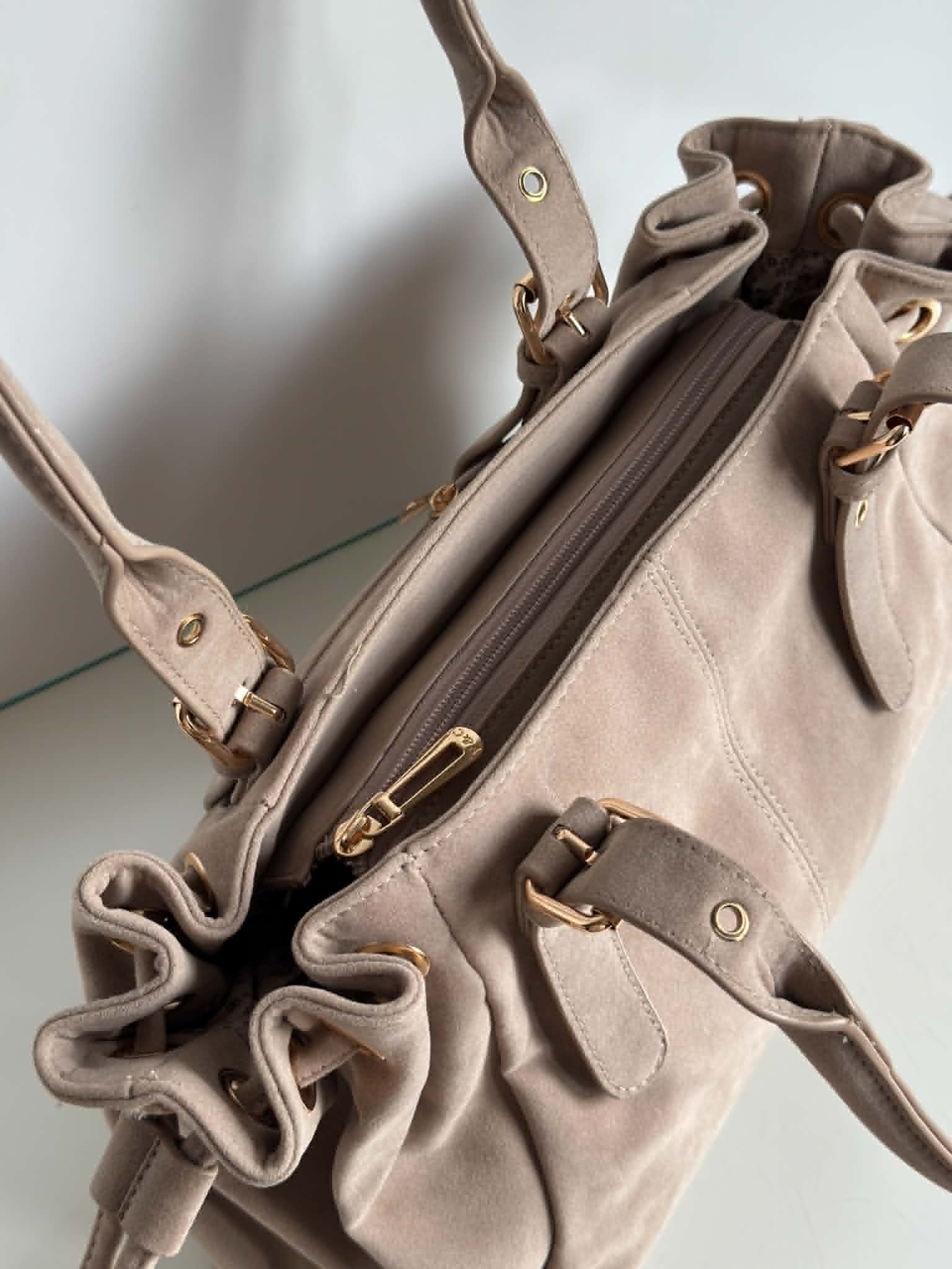Torebka shopper A4 Gerardinio L beżowa beige Gallantry - obrazek 9